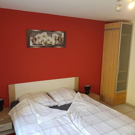 Zimmerappartement "Rose" - Ferienwohnungen Wagner & Gaul Daleiden Eksteriør bilde